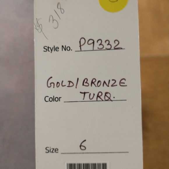 Homecoming dress - Picture 6 of 6